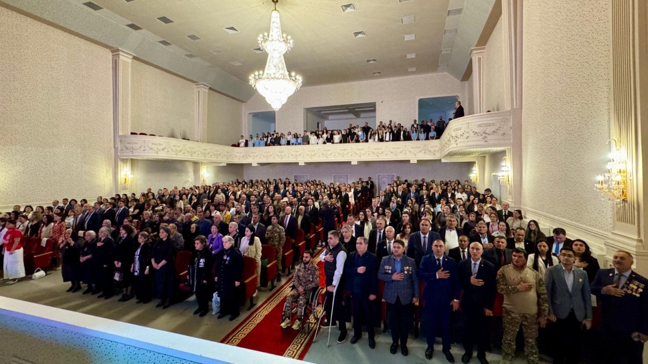 Suraxanıda Heydər Əliyevin anadan olmasının 102-ci ildönümü qeyd edildi - FOTOLAR