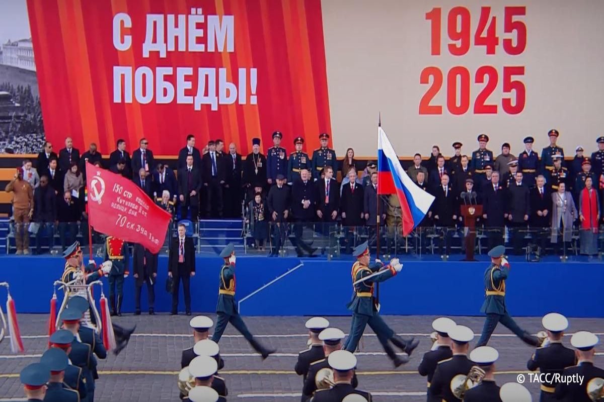 Moskvada Qələbənin 80 illiyinə həsr olunmuş parad keçirilib - FOTOLAR