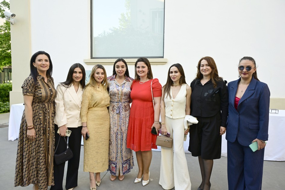 MAMA “Ana təbiət” sərgisinin Romada təqdimatı olub - FOTOLAR