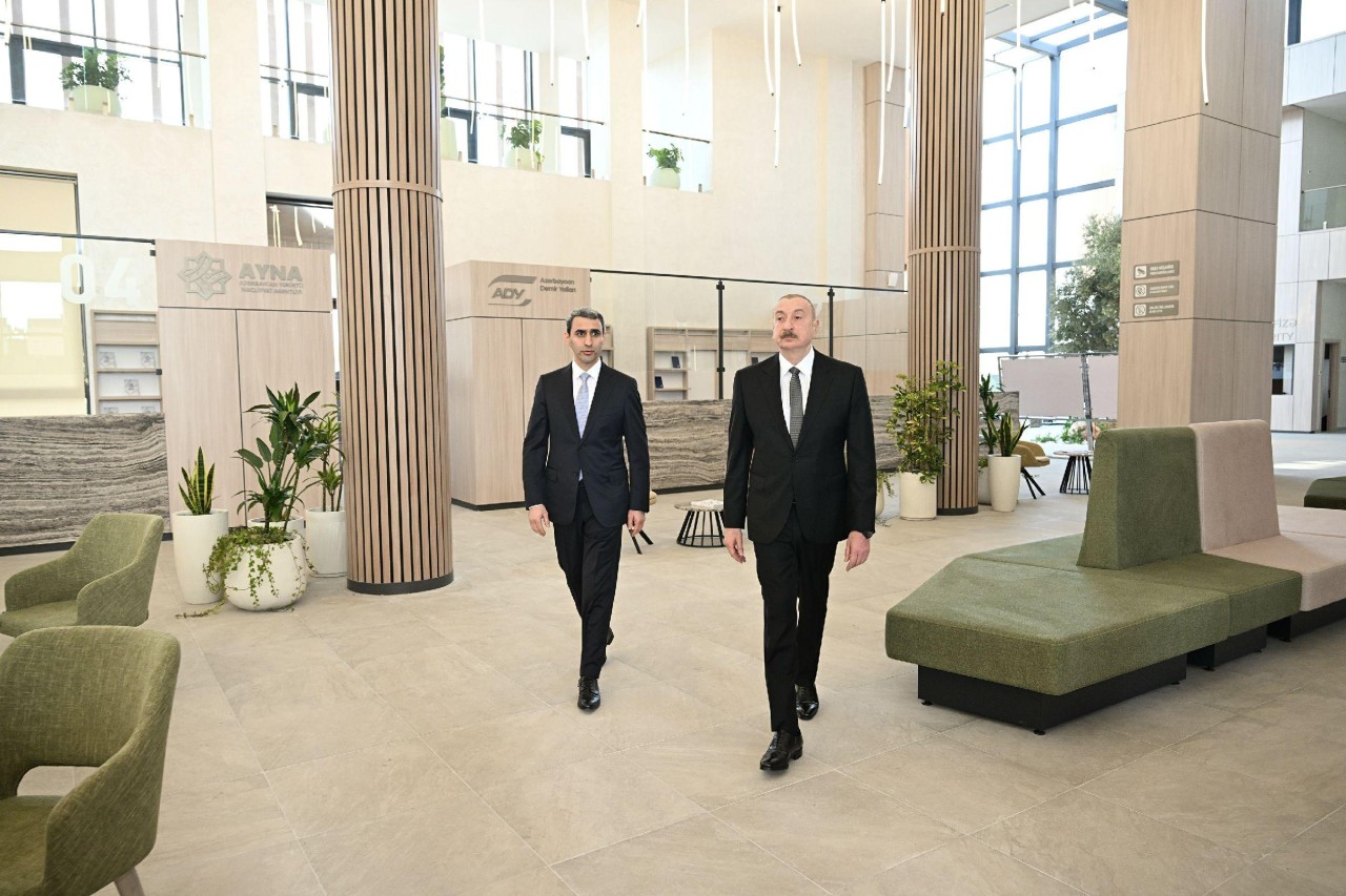 Prezident Ağdam Dəmir Yolu və Avtovağzal Kompleksinin açılışında - FOTOLAR (YENİLƏNİB)