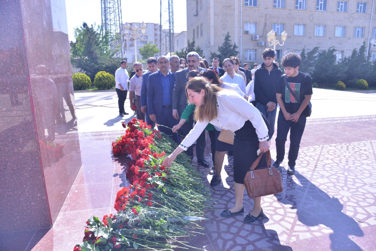 Qaradağda Heydər Əliyevin xatirəsi yad edilib - FOTOLAR