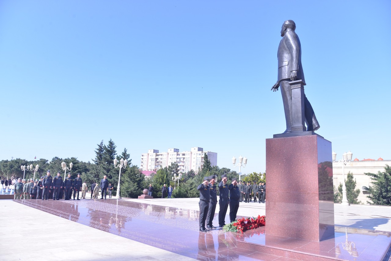 Qaradağda Heydər Əliyevin xatirəsi yad edilib - FOTOLAR