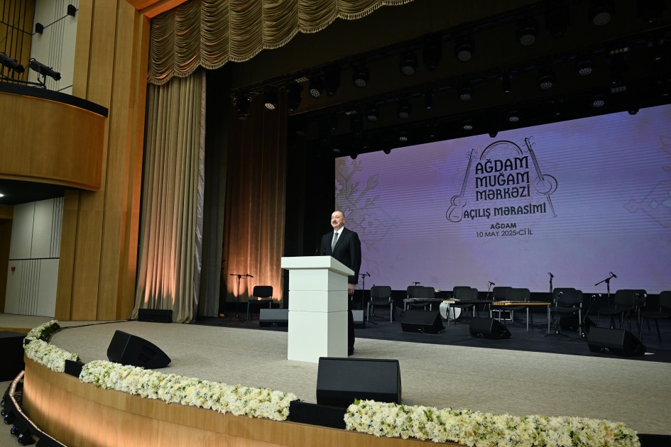 Prezident və xanımı Ağdam Muğam Mərkəzinin açılışını ediblər - FOTOLAR (YENİLƏNİB)