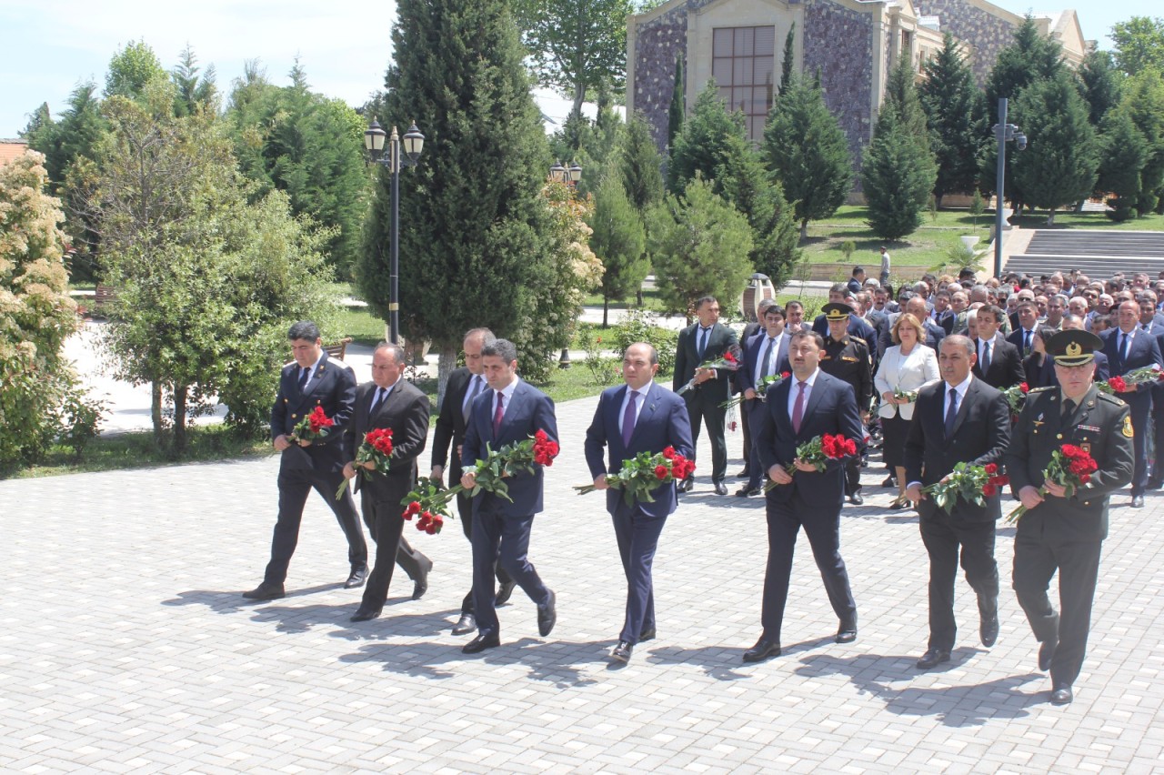 Göygöldə Heydər Əliyevin 102 illiyinə həsr olunmuş konfrans keçirilib - FOTOLAR