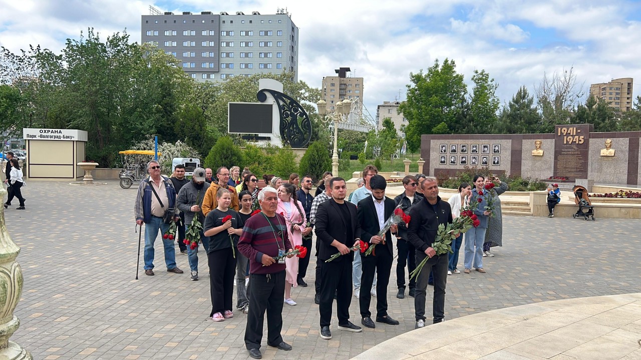 Volqoqradda Heydər Əliyevə həsr olunmuş silsilə tədbirlər keçirildi - FOTOLAR