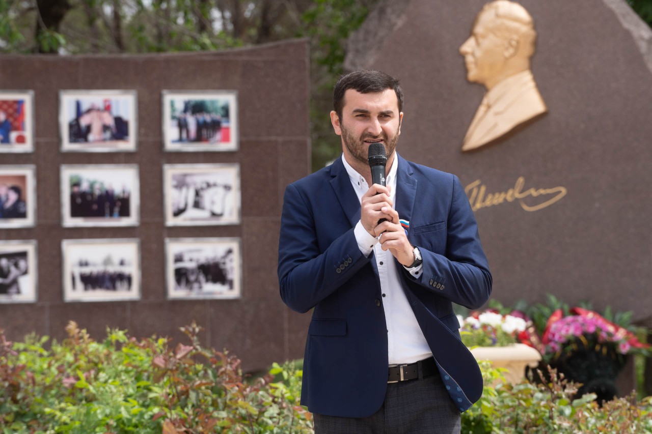 Volqoqradda Heydər Əliyevə həsr olunmuş silsilə tədbirlər keçirildi - FOTOLAR