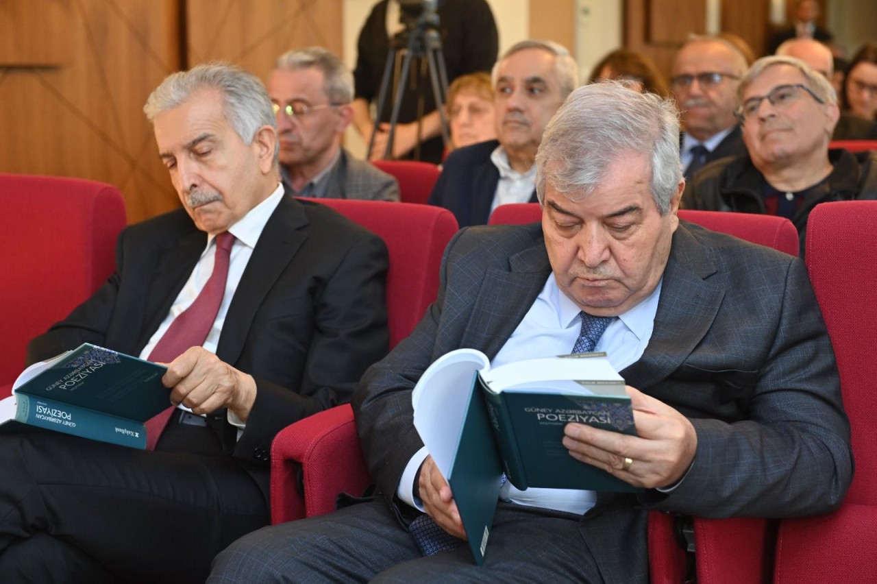 “Xalq Əmanəti” layihəsinin 25-ci nəşri Güney Azərbaycan poeziyasına həsr olunub - FOTOLAR