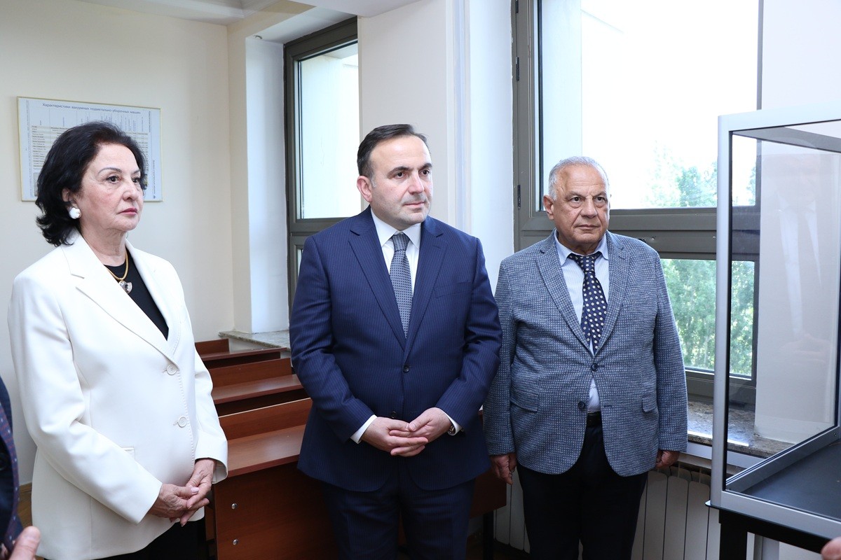 AzMİU-da üç yeni laboratoriya istifadəyə verilib - FOTOLAR