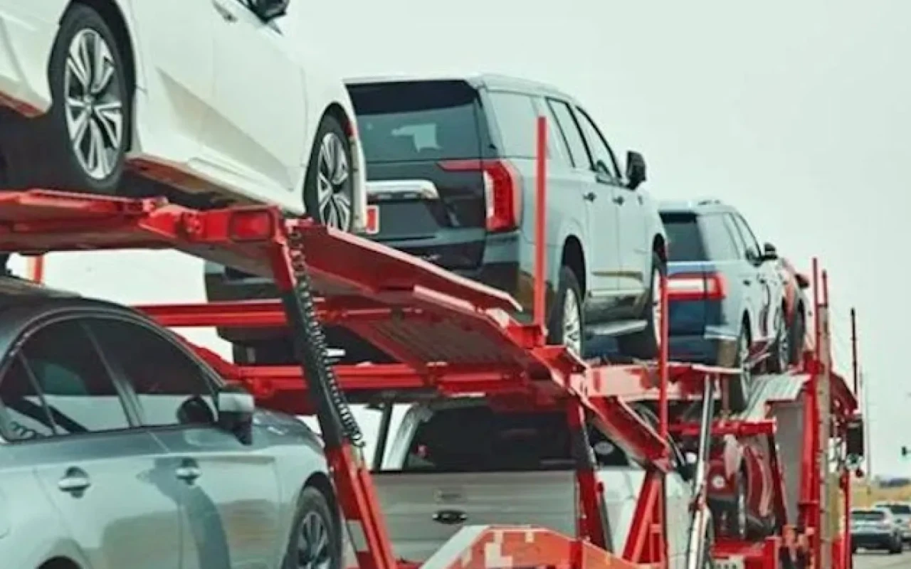 Azərbaycana idxal edilən avtomobillərin sayıaçıqlandı Azərbaycana idxal edilən avtomobillərin sayıaçıqlandı