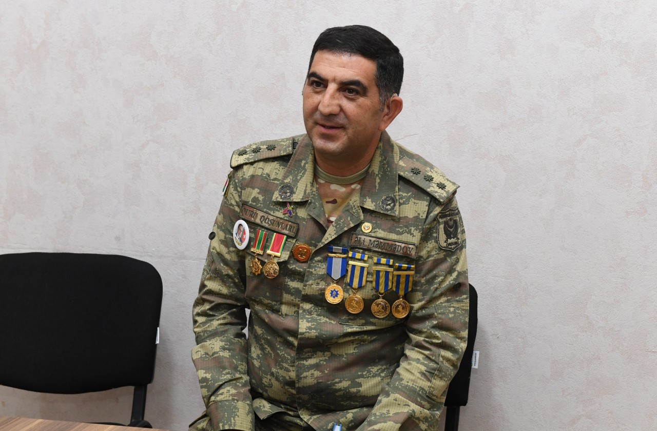 Komitə sədri vətəndaşların müraciətlərini dinlədi - FOTOLAR