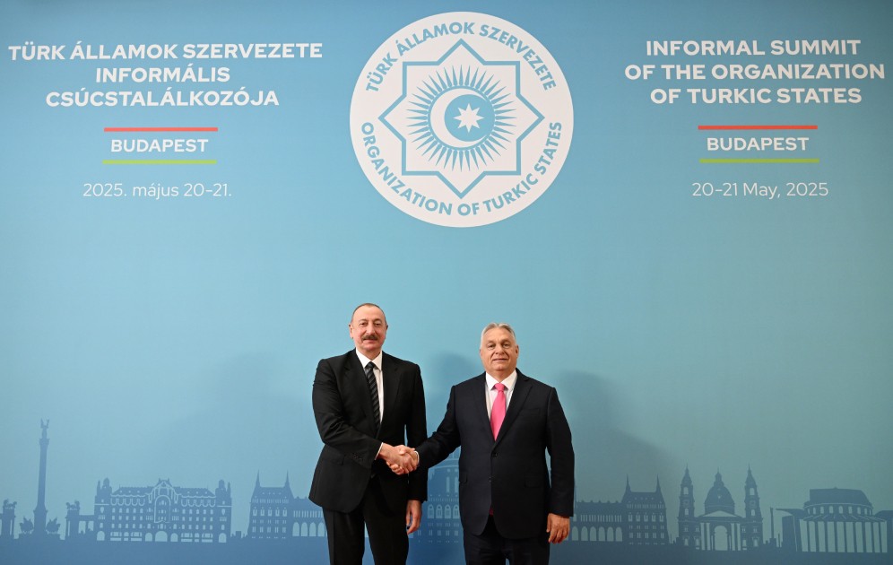 İlham Əliyev Budapeştdə TDT-nin qeyri-rəsmi iclasında - FOTOLAR (YENİLƏNİB)