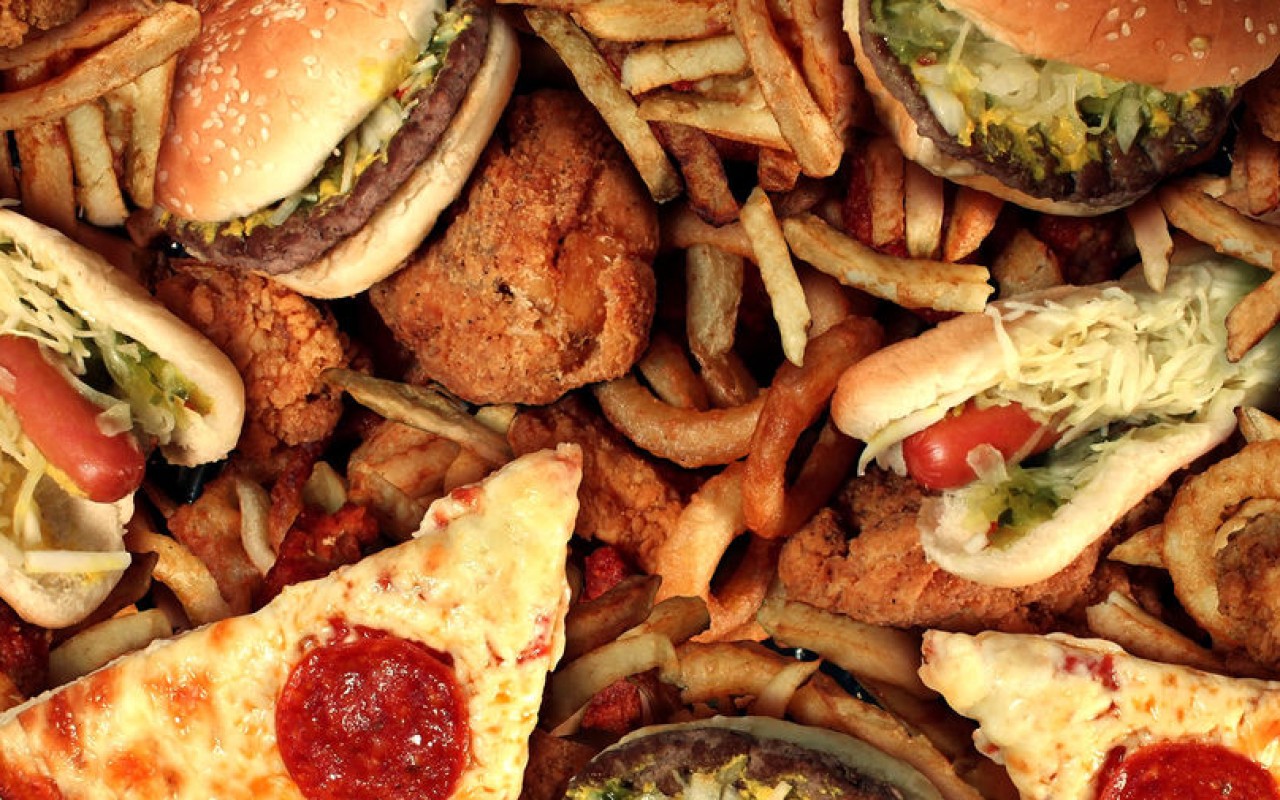 Fast food yeməklərinin yeni təhlükəsi Fast food yeməklərinin yeni təhlükəsi