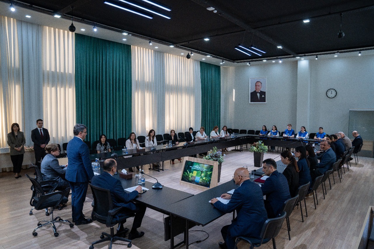 Ekologiya və Təbii Sərvətlər Nazirliyi işçiləri peşə bayramını qeyd etdilər - FOTOLAR