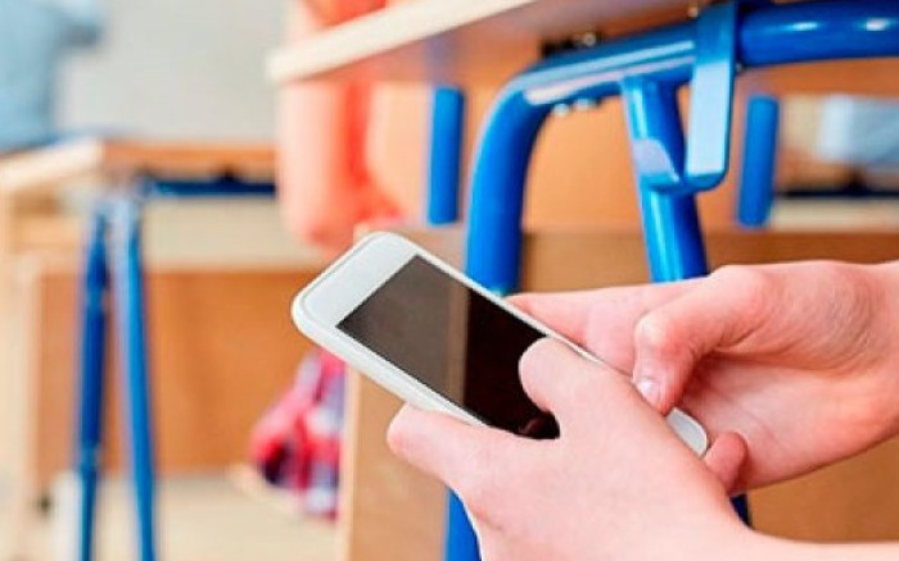 İmtahanda mobil telefon və “ağıllı” saat aşkarlananların sayıAÇIQLANDI İmtahanda mobil telefon və “ağıllı” saat aşkarlananların sayıAÇIQLANDI