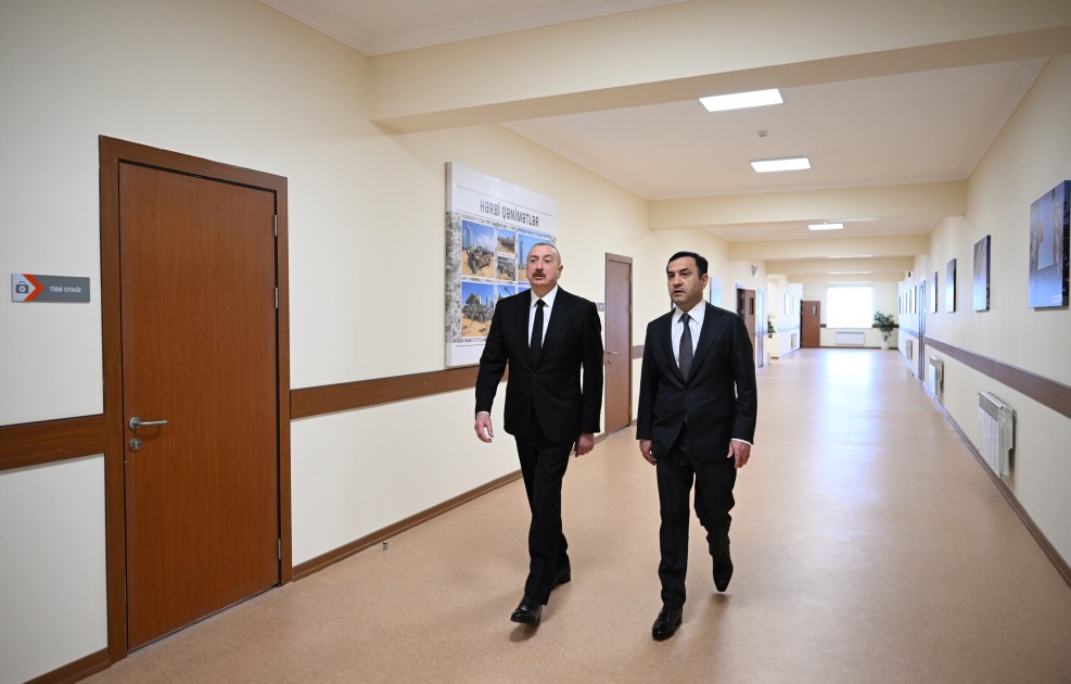 Prezident “Talıstan” liseyinin açılışında - FOTOLAR (YENİLƏNİB)