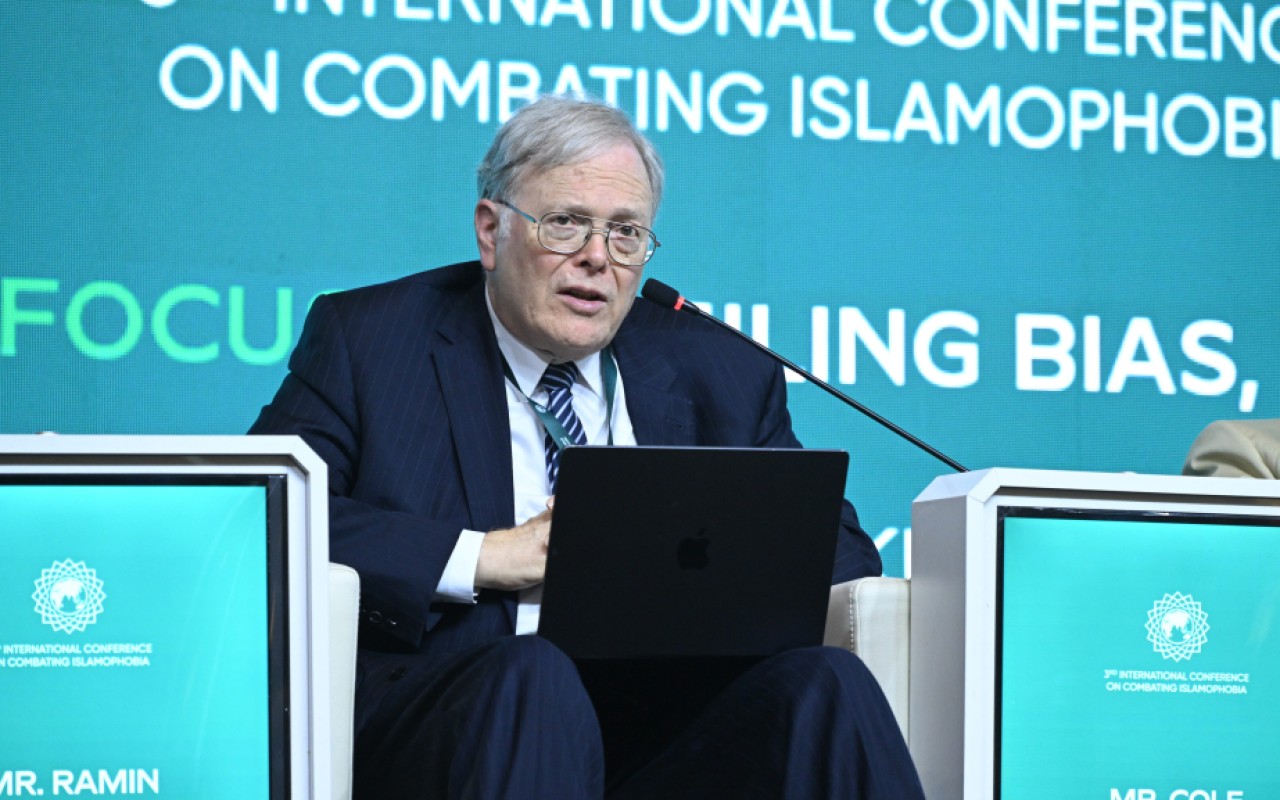 "İslamofobiya sivilizasiyaların toqquşmasına gətirib çıxarır"- Kol Durham