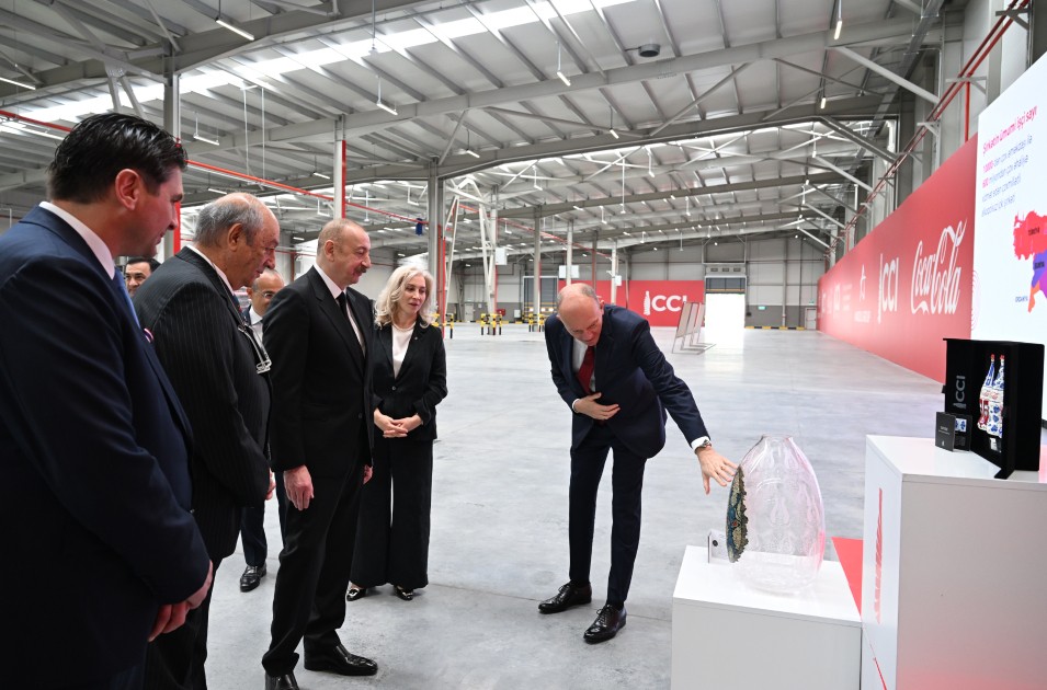 İlham Əliyev "Coca-Cola" zavodunun açılışını etdi - FOTOLAR (YENİLƏNİB)