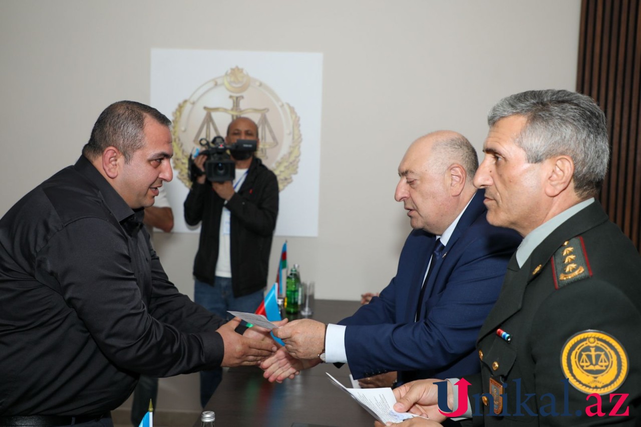 2 saylı Məntəqə Tipli Cəzaçəkmə Müəssisəsindən 17 nəfər əfv edilib - FOTOLAR