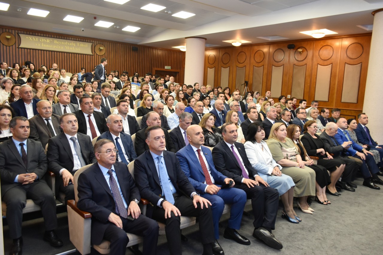 Yasamal rayon ictimaiyyəti Müstəqillik Gününü qeyd edib - FOTOLAR
