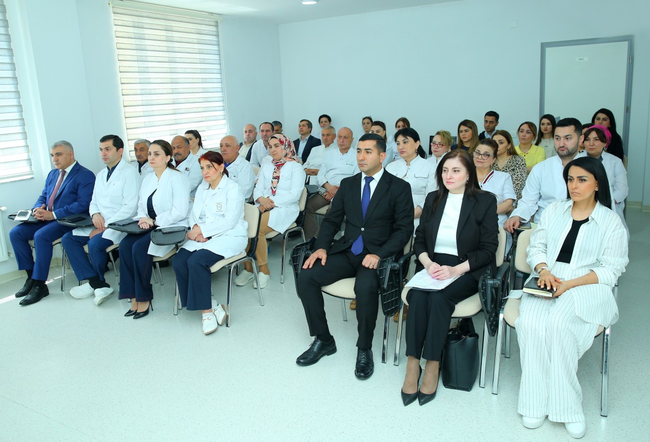 YAP Binəqədi rayon təşkilatında hesabat iclası keçirilib - FOTOLAR