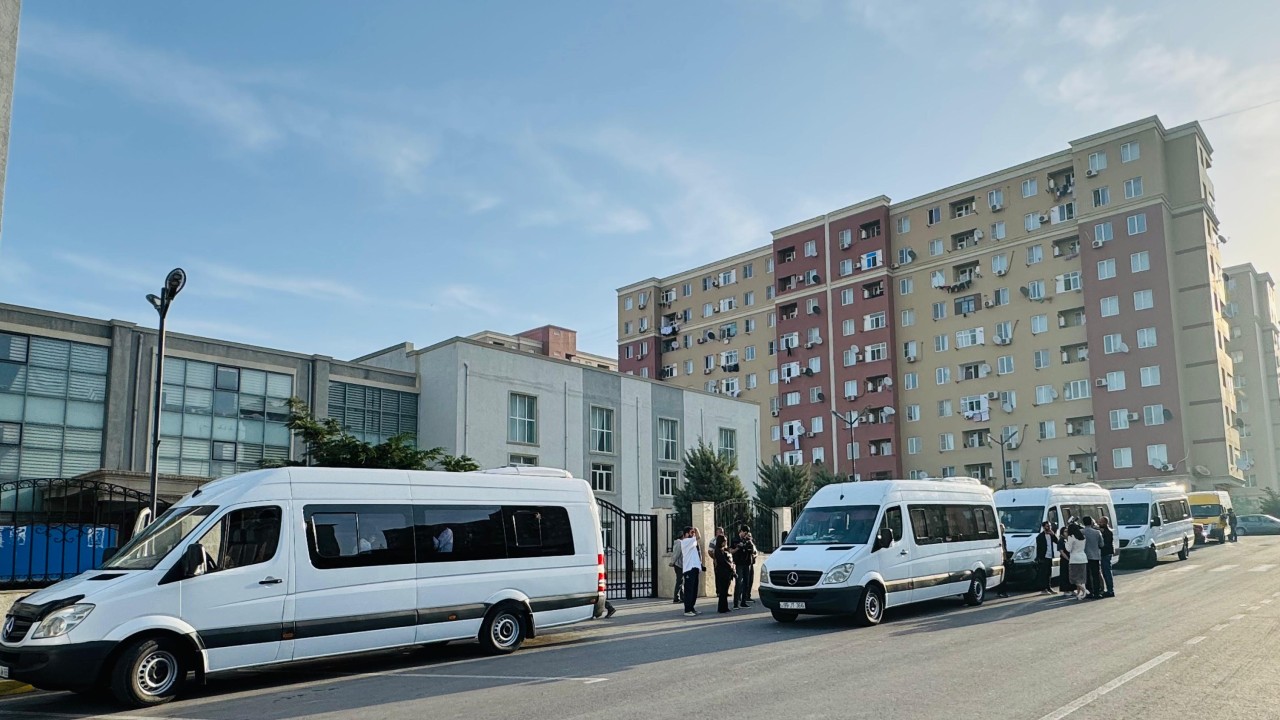 Daha 48 ailə doğma yurda çatdı - FOTOLAR (YENİLƏNİB)