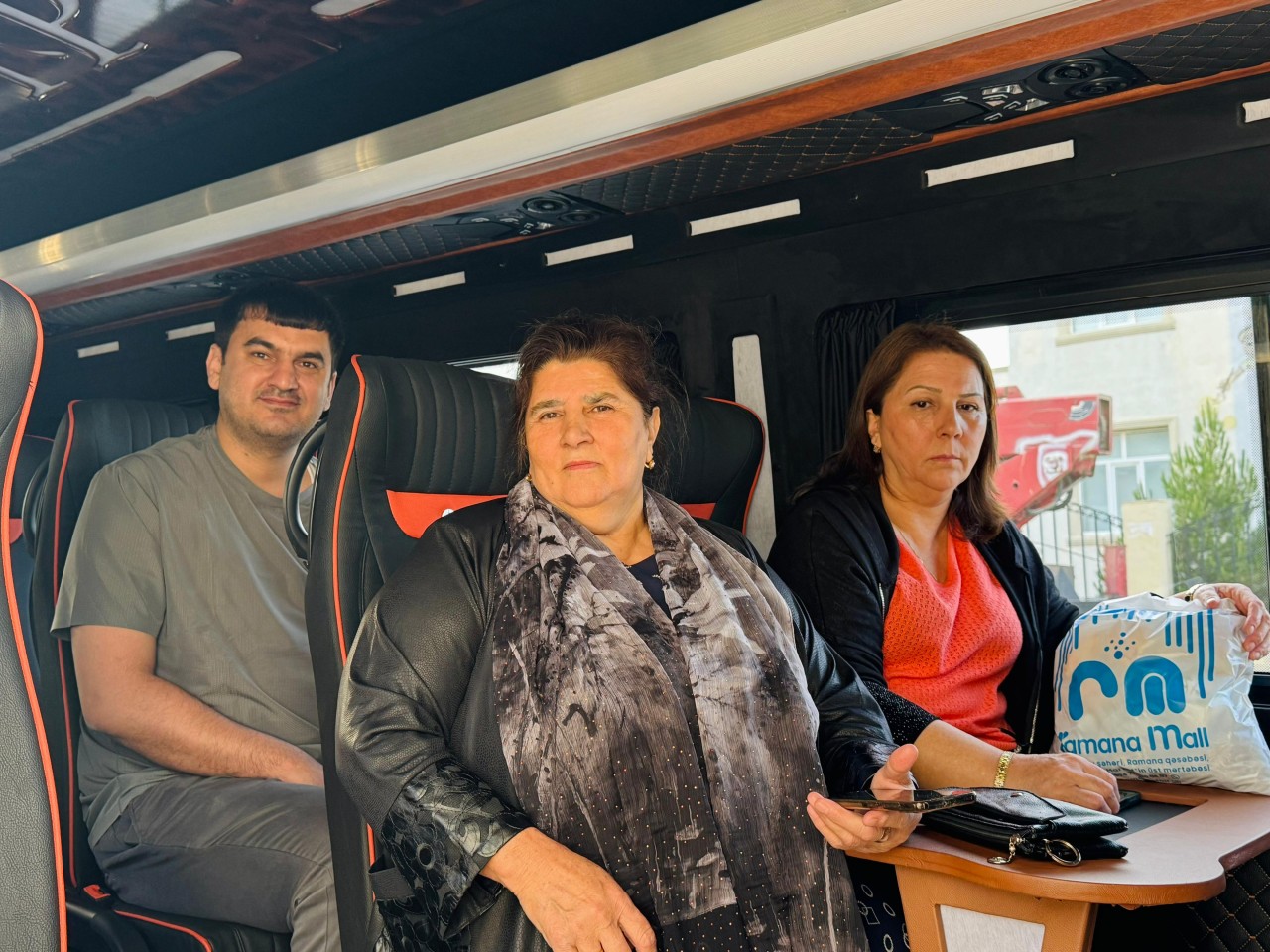 Daha 48 ailə doğma yurda çatdı - FOTOLAR (YENİLƏNİB)