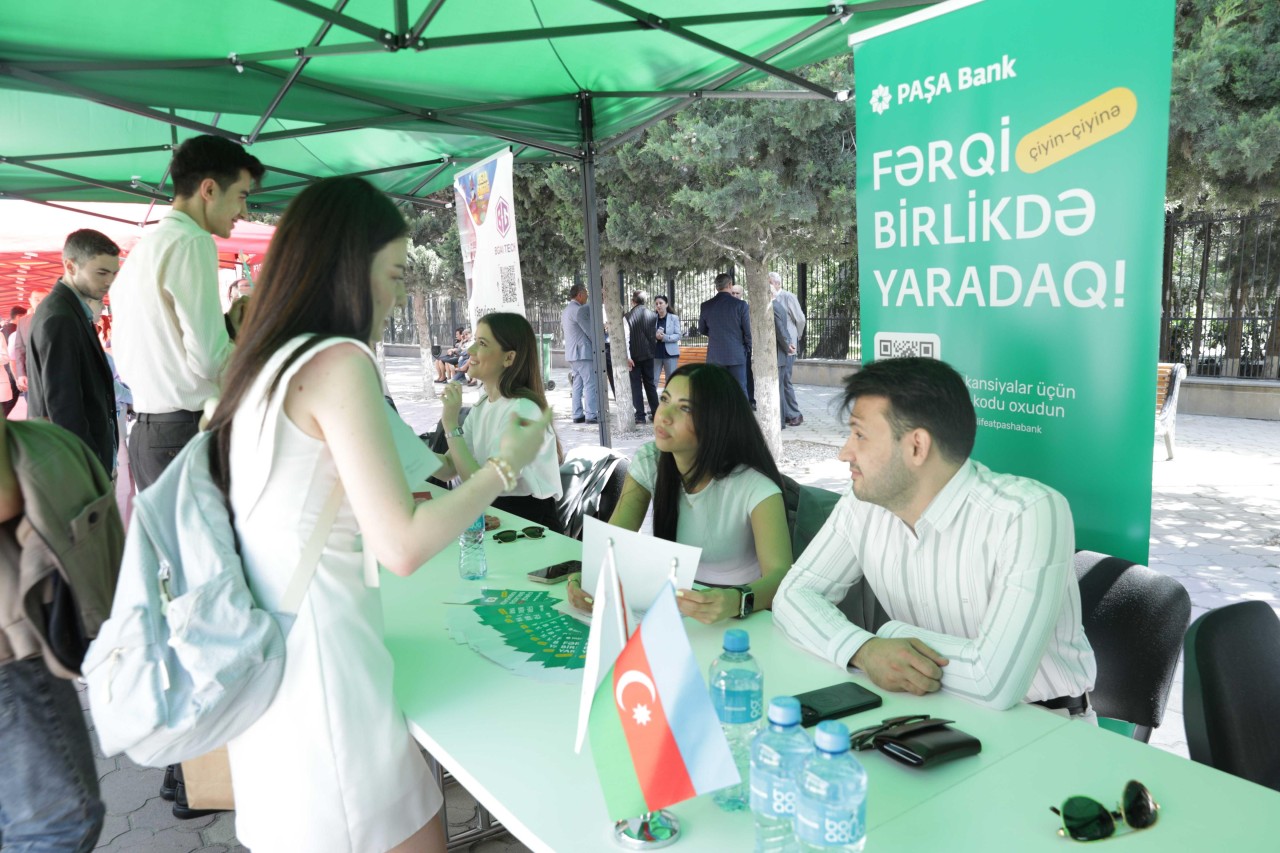 BDU-da Karyera Festivalının açılış mərasimi olub - FOTOLAR