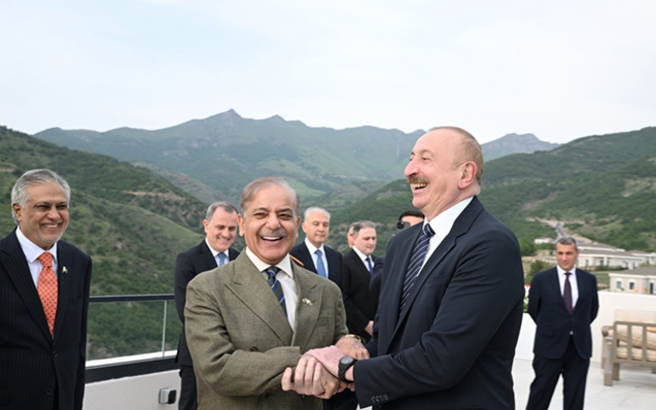 "Yaşasın Pakistan-Azərbaycan dostluğu!" -Şahbaz Şərif