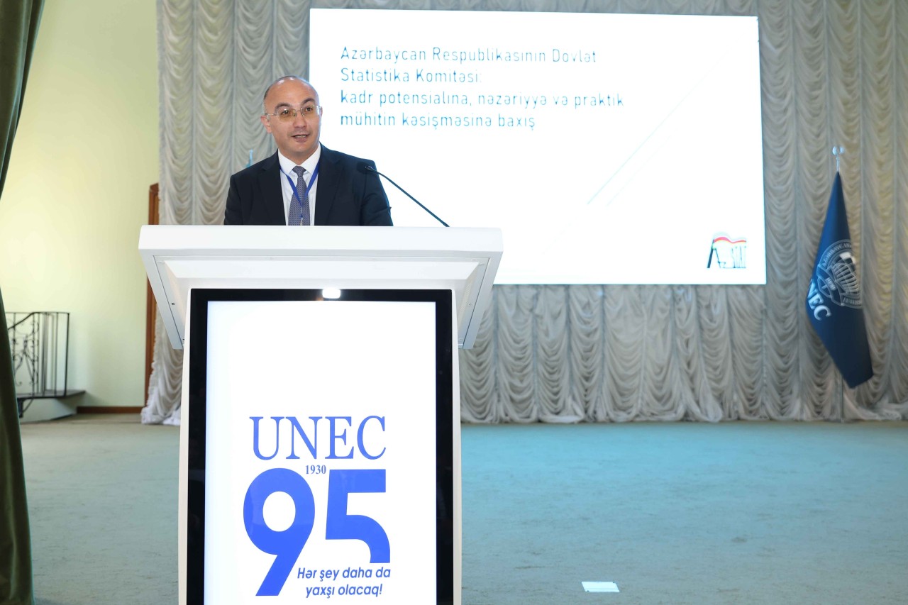 UNEC-də beynəlxalq forum keçirilib - FOTOLAR
