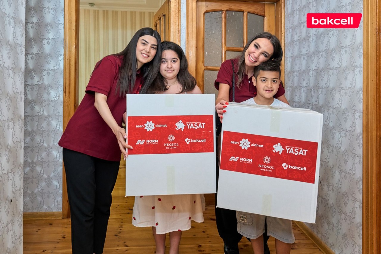 “Bakcell” “YAŞAT” Fondunun “Hədiyyə Karvanı” layihəsinə qoşuldu - FOTOLAR