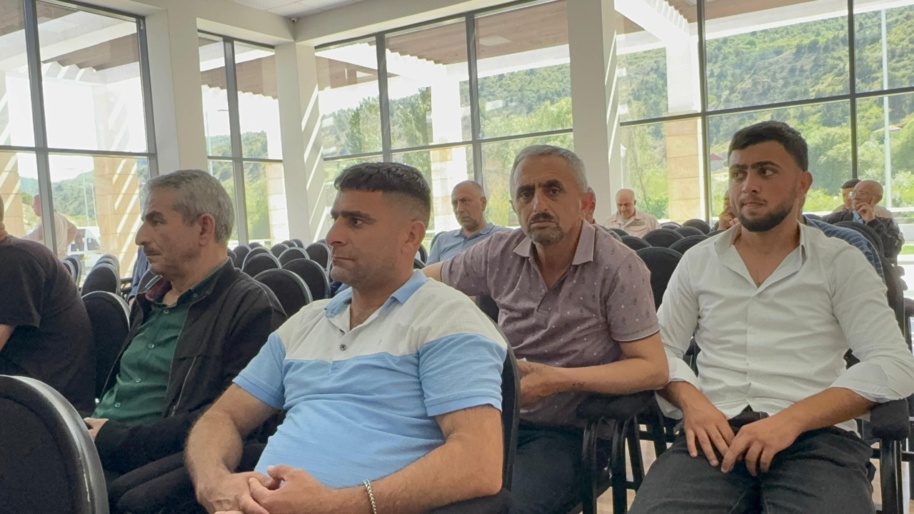 Köç karvanı Laçının Bəylik kəndinə çatıb - FOTOLAR (YENİLƏNİB)