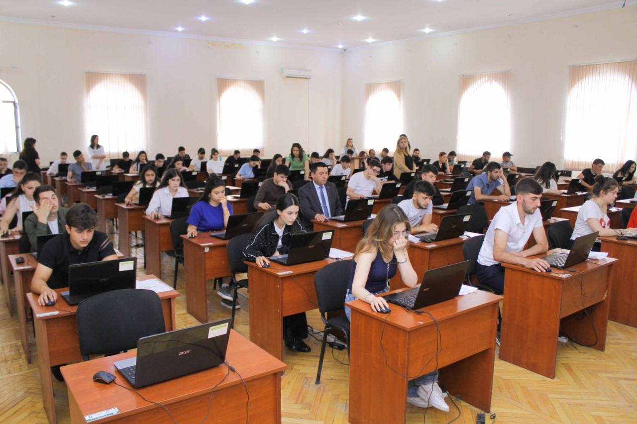 Aqrar Universitetdə yaz semestrinin imtahan sessiyası start götürüb - FOTOLAR