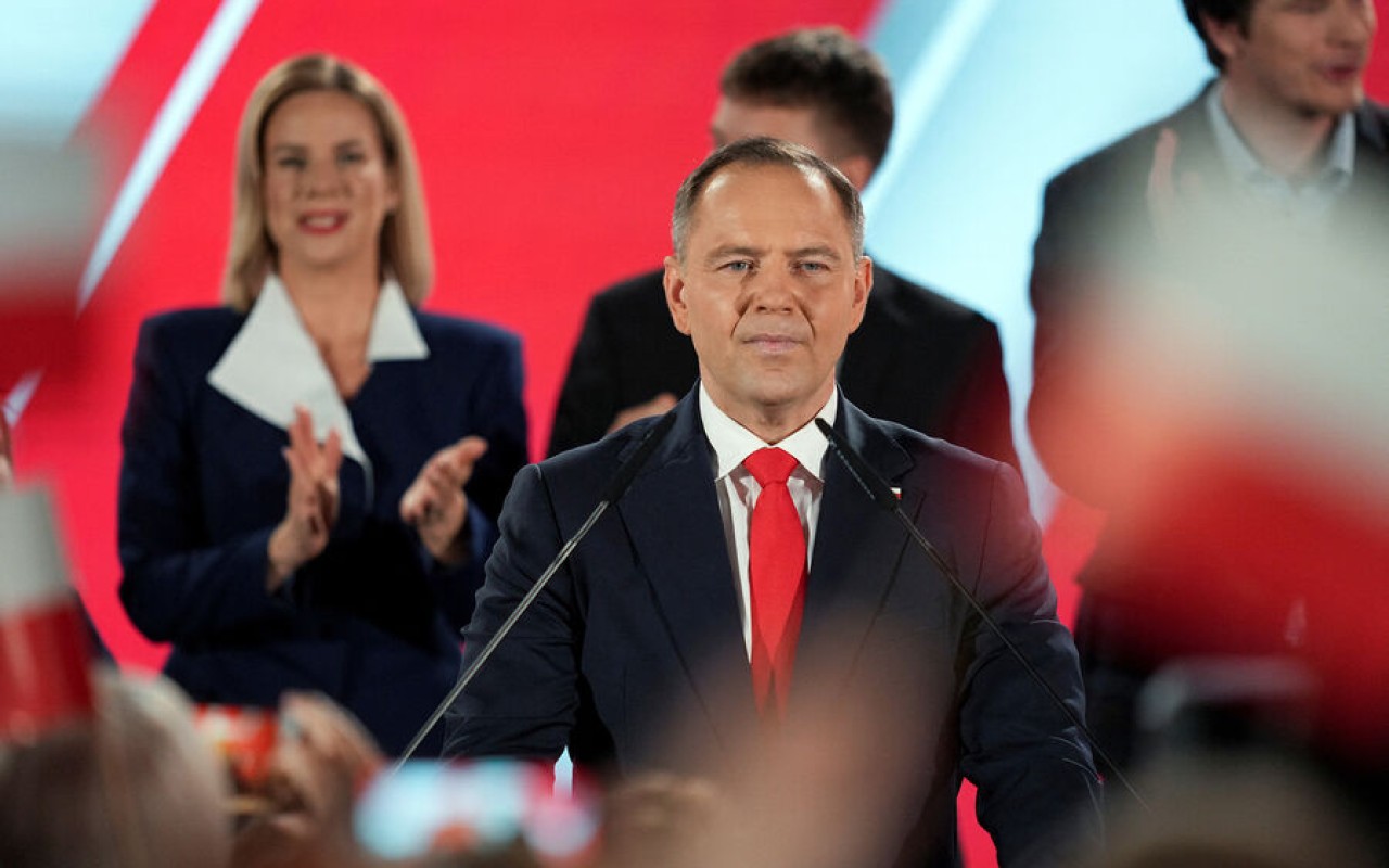 Yeni seçilmiş prezident Zelenskiyəmüraciət etdi