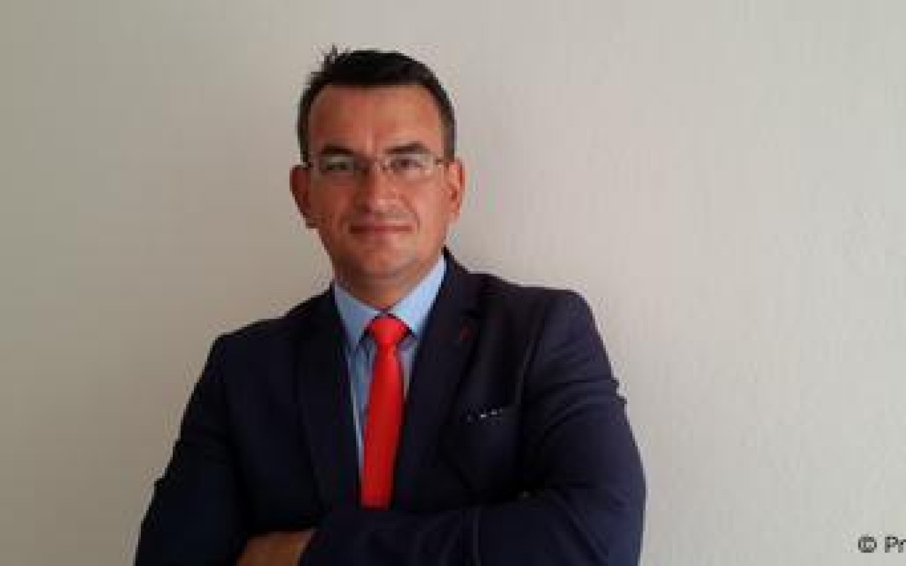 Türkiyədə müxalif partiya rəhbəri casusluğa görəhəbs edildi