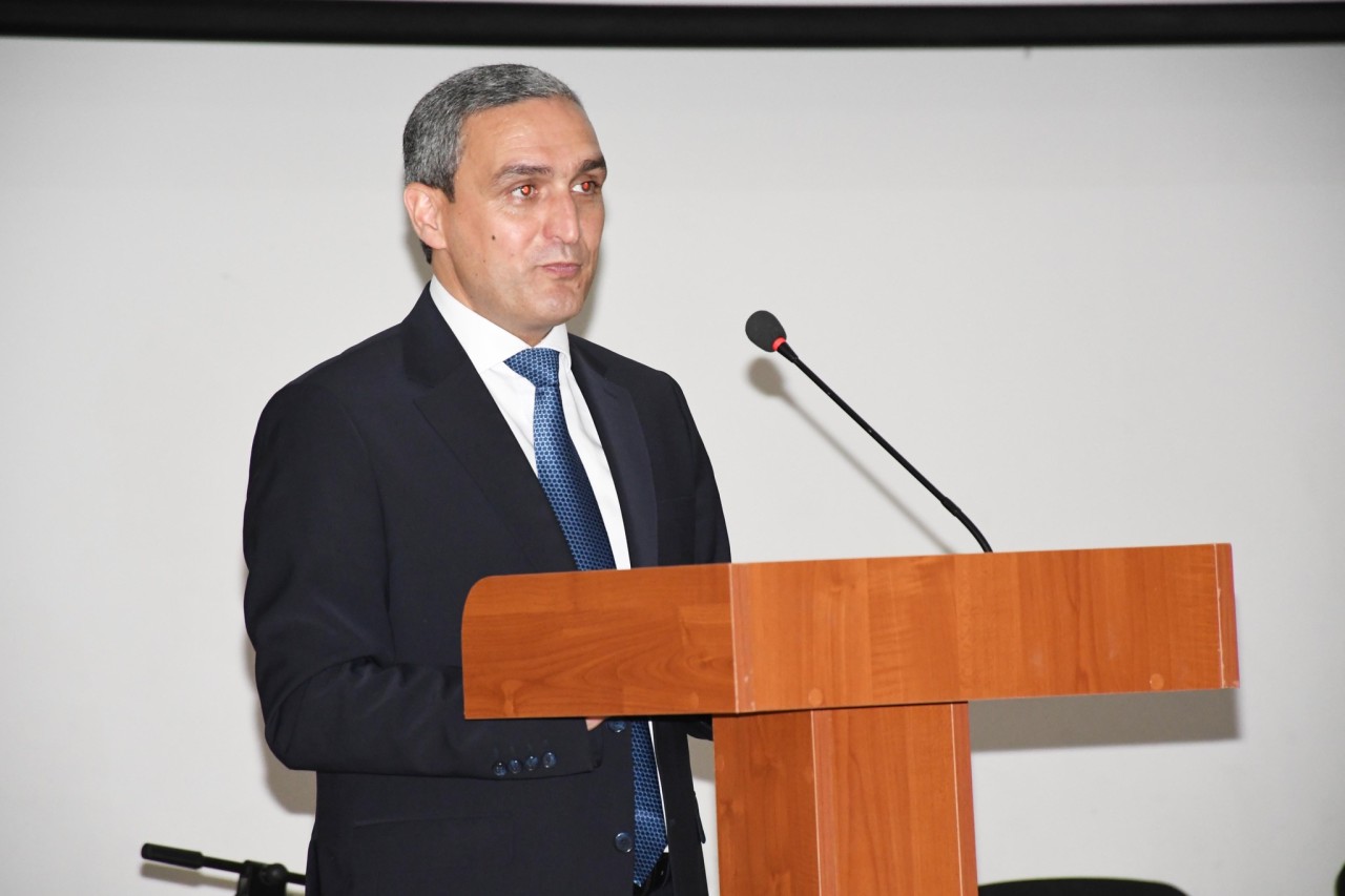 Şahin Bayramov Ağdamda abituriyentlərlə görüş keçirib - FOTOLAR