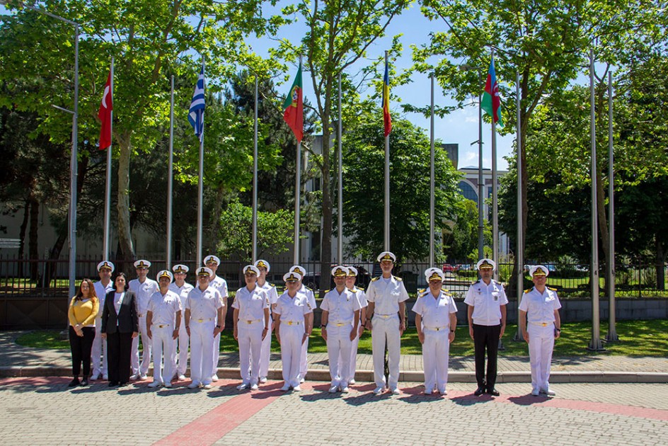 NATO DTMM-də Azərbaycan bayrağı qaldırılıb - FOTOLAR