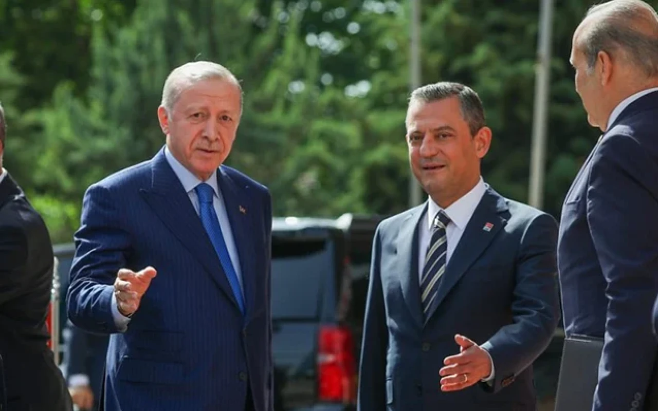 Ərdoğan CHP liderinə zəng etdi Ərdoğan CHP liderinə zəng etdi