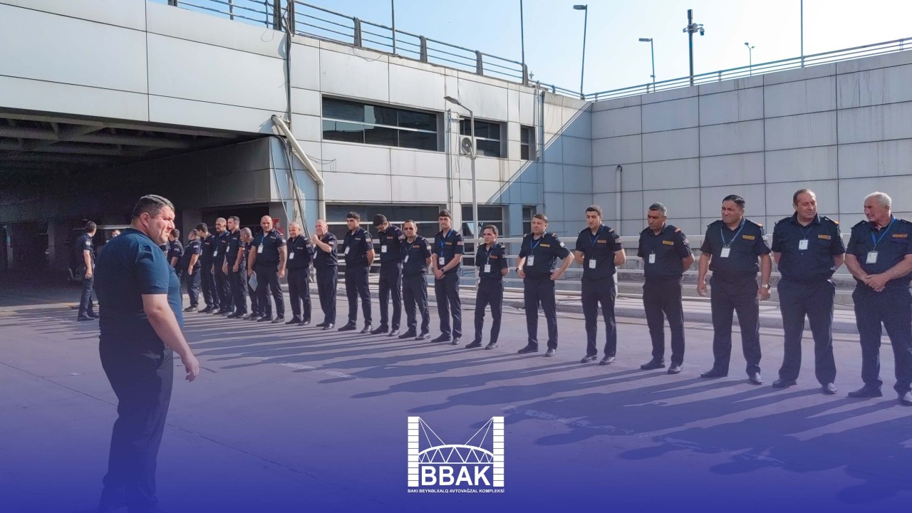 Bakı Beynəlxalq Avtovağzalında yeni geyim formaları təqdim edildi - FOTOLAR