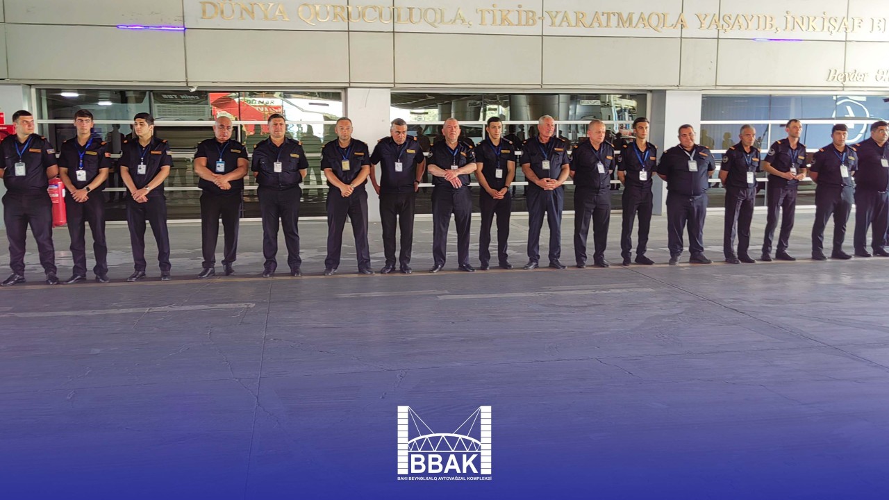 Bakı Beynəlxalq Avtovağzalında yeni geyim formaları təqdim edildi - FOTOLAR