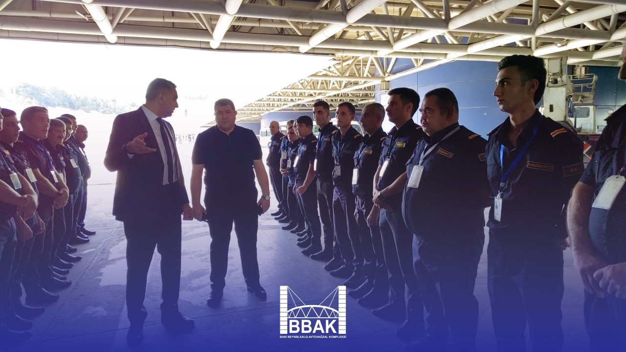 Bakı Beynəlxalq Avtovağzalında yeni geyim formaları təqdim edildi - FOTOLAR