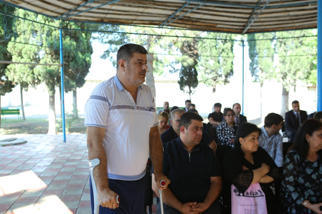 Niyazi Bayramov növbəti dəfə vətəndaşlarla görüşüb - FOTOLAR
