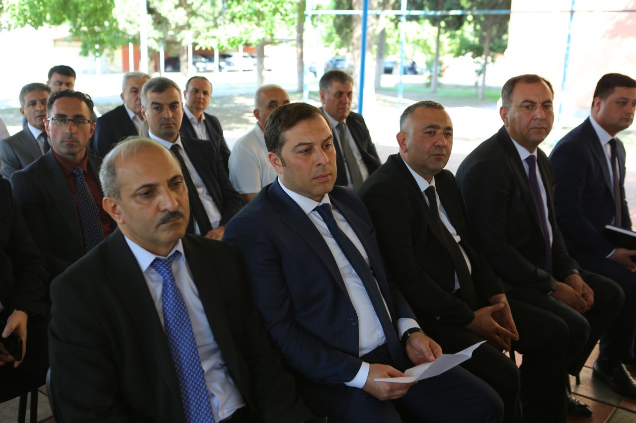 Niyazi Bayramov növbəti dəfə vətəndaşlarla görüşüb - FOTOLAR