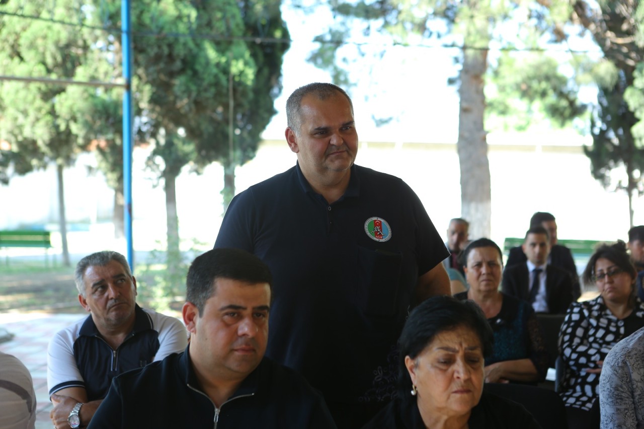 Niyazi Bayramov növbəti dəfə vətəndaşlarla görüşüb - FOTOLAR