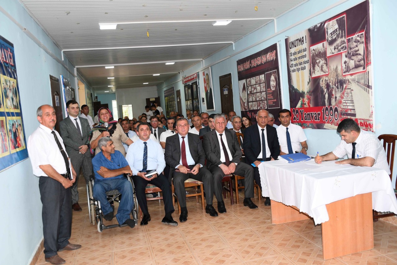 Vaqif Həsənov növbəti səyyar qəbul keçirdi - FOTOLAR