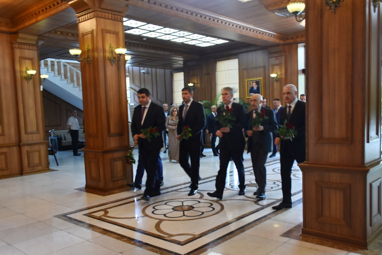 Yasamal rayonunun ictimaiyyəti Milli Qurtuluş Gününü təntənə ilə qeyd edib - FOTOLAR