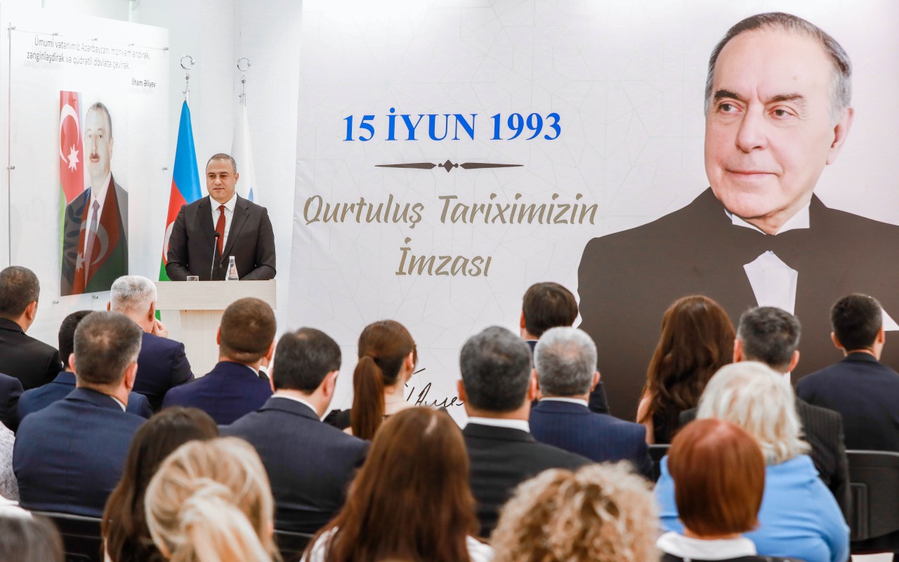 YAP Sabunçu rayon təşkilatı Qurtuluş Günü ilə bağlı tədbir keçirdi- FOTOLAR YAP Sabunçu rayon təşkilatı Qurtuluş Günü ilə bağlı tədbir keçirdi- FOTOLAR