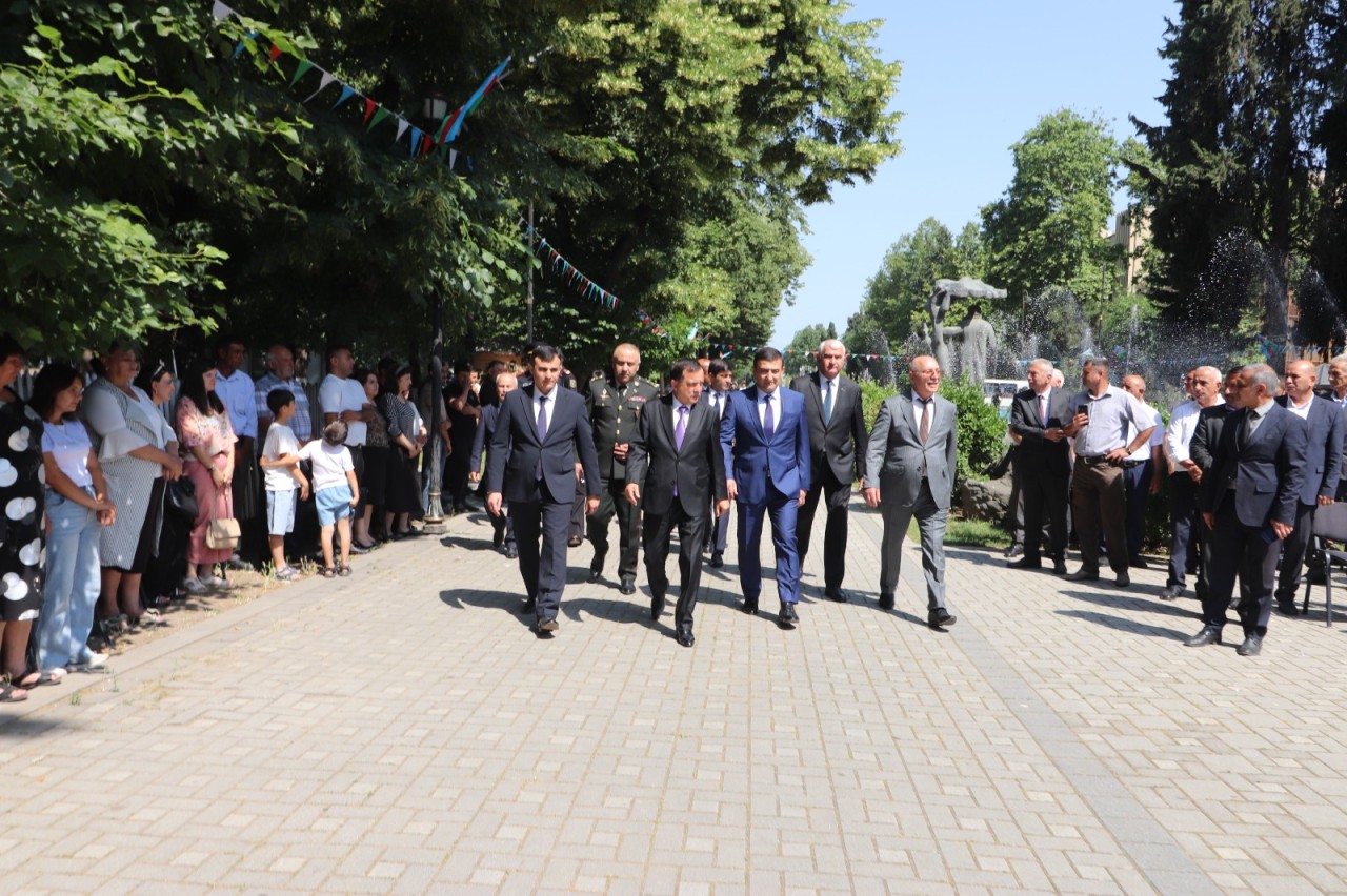 Qazaxda “Qurtuluşun əbədi müəllifi” adlı tədbir keçirildi - FOTOLAR
