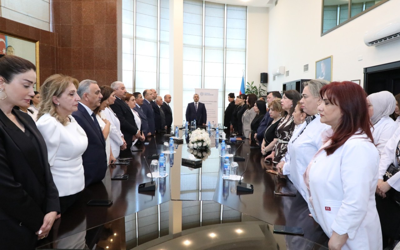 Suraxanıda tibb işçilərinin peşə bayramı qeyd olundu -FOTOLAR Suraxanıda tibb işçilərinin peşə bayramı qeyd olundu -FOTOLAR