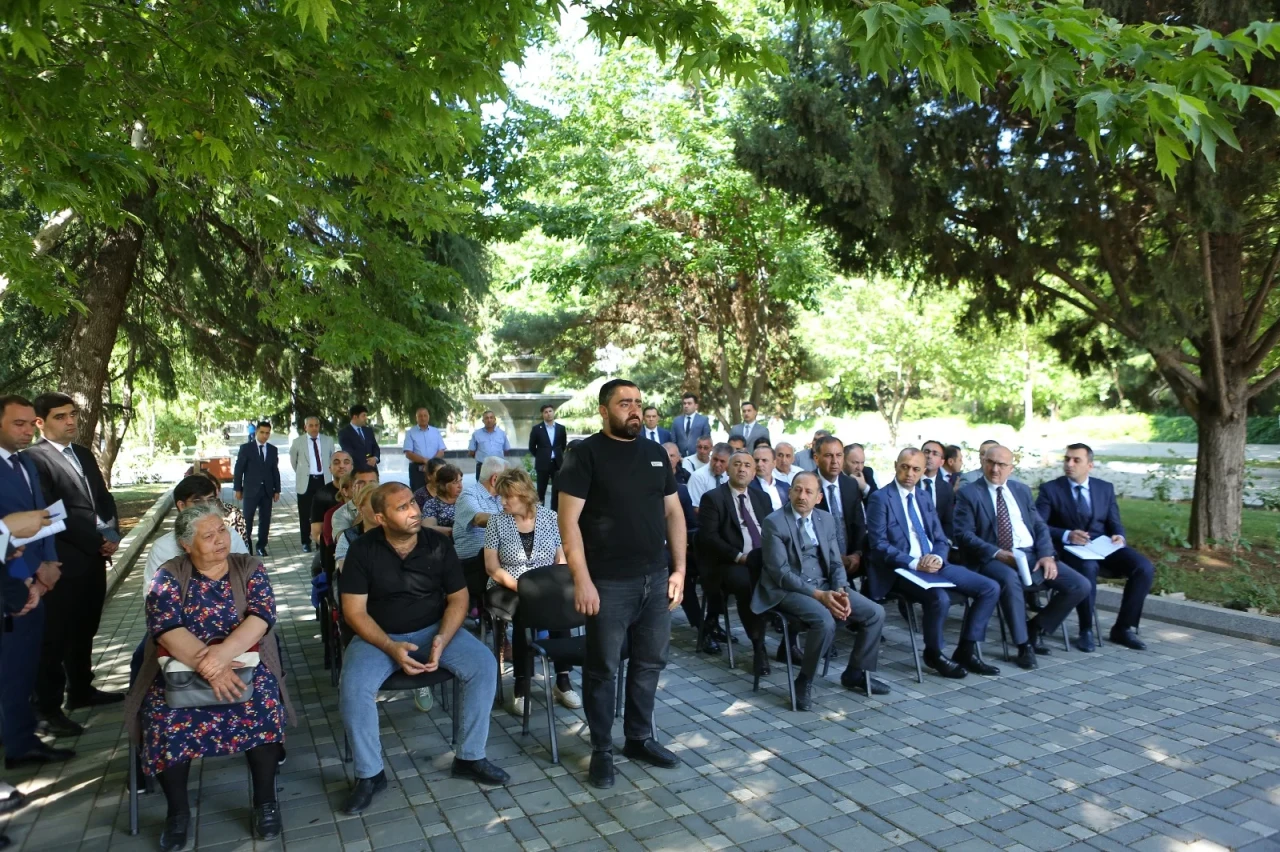 Niyazi Bayramov səyyar görüş keçirdi - FOTOLAR