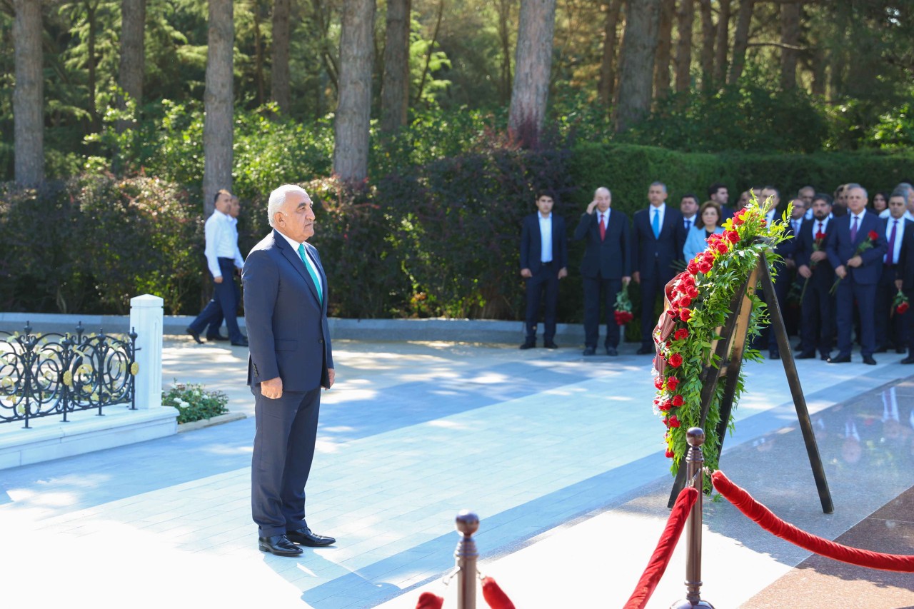 “Sizin verdiyiniz tapşırığı UNEC yerinə yetirdi, cənab Prezident!” - UNEC rektoru (FOTOLAR)